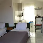 Apartament Mema's *