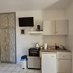 Mema's Apartament Agia Efimia