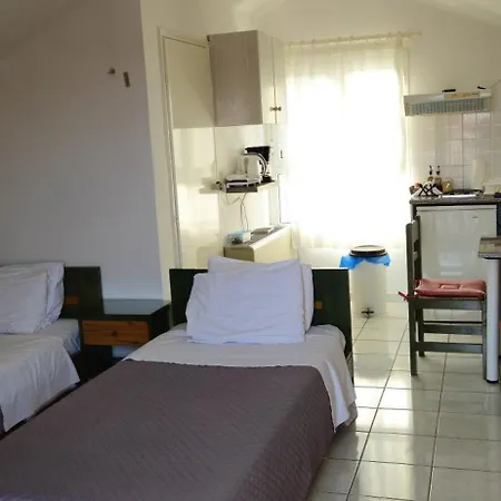 Apartament Mema's *